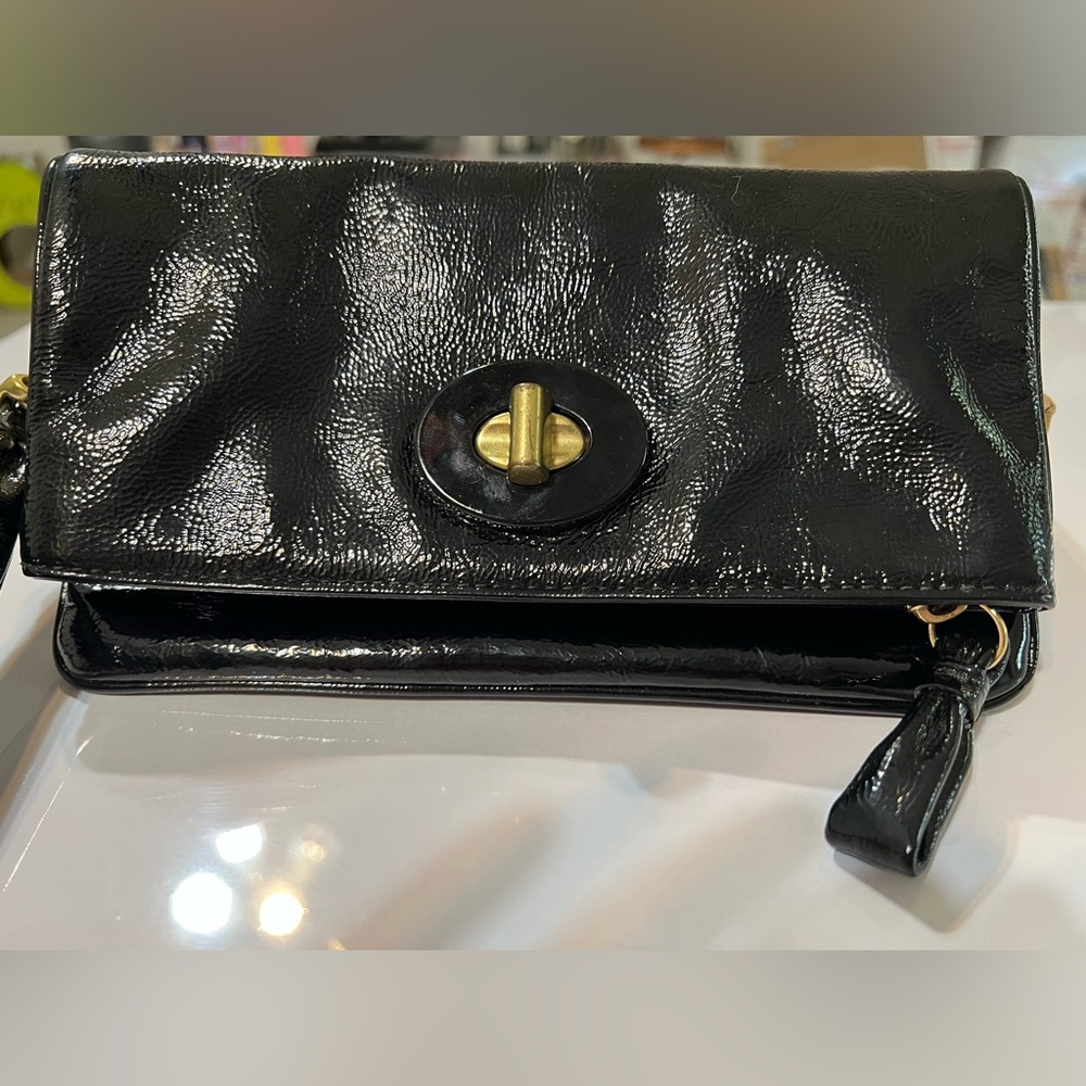 Coach Patent Leather Black  Foldover Clutch Gold Hardware 2008